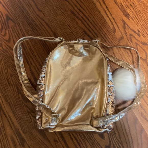 Justice Backpack - Picture 2 of 5